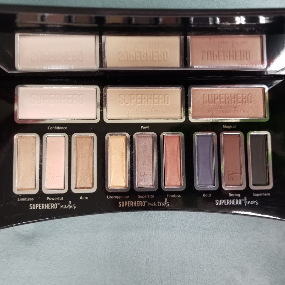 it Superhero Palette